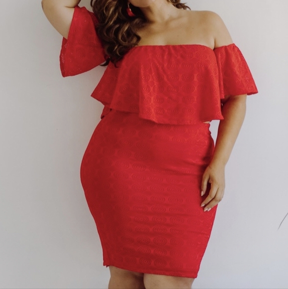 Red 2 piece set  *FINAL PRICE - Picture 1 of 7